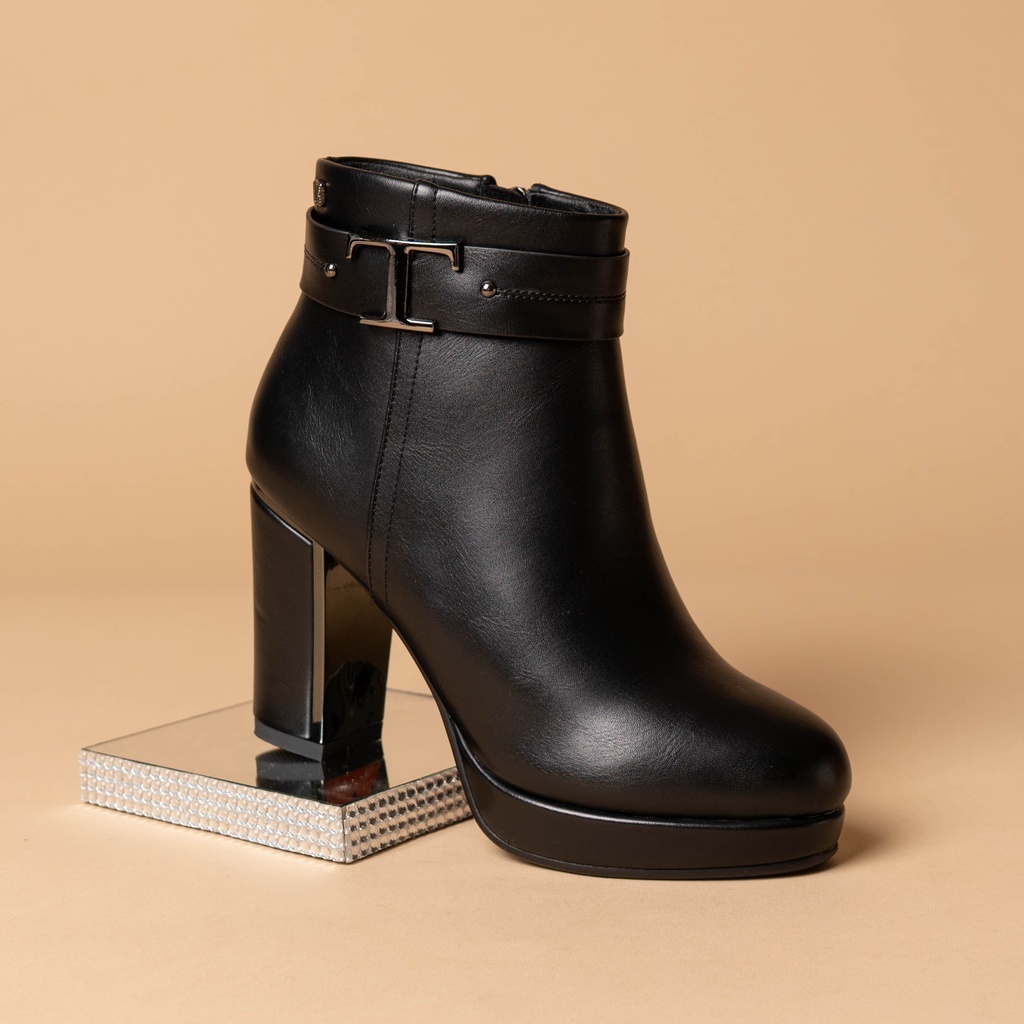 1500 ELIZZ BOTIN NEGRO LUSTRABLE