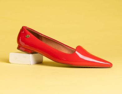 1206.261 VIZZANO FLATS ROJO VERNIZ